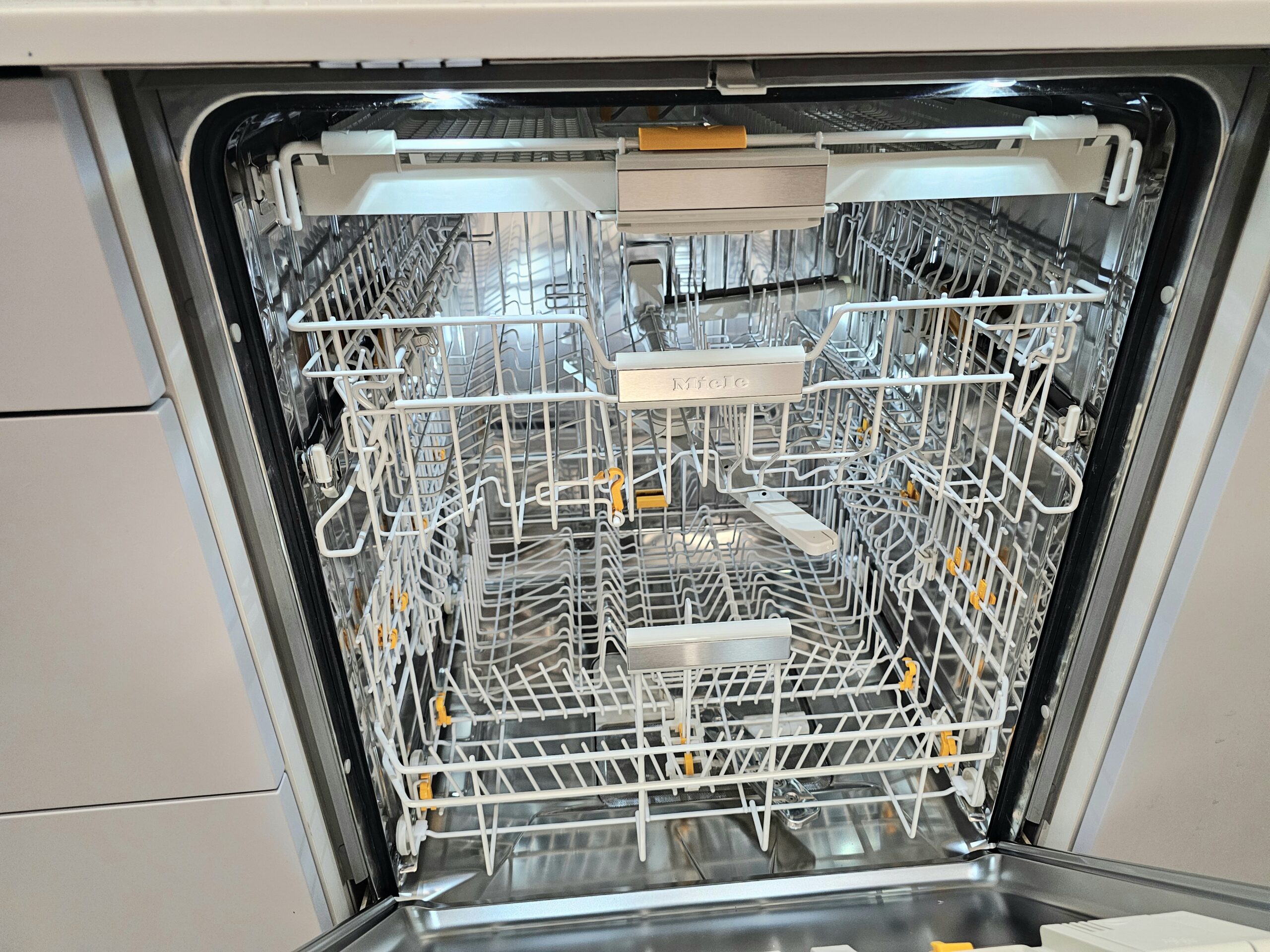 Galerii 20251202 152433